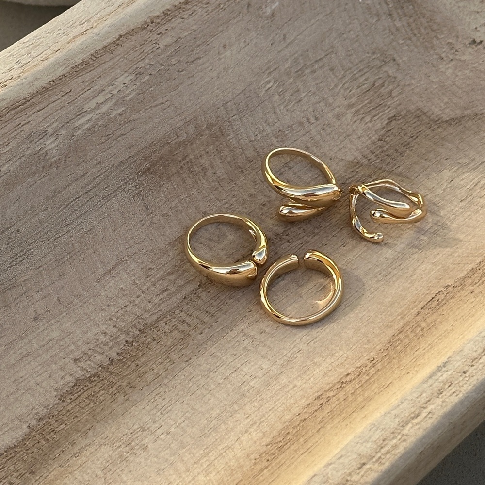 *SALE TODAY ONLY* Isla Ring Set